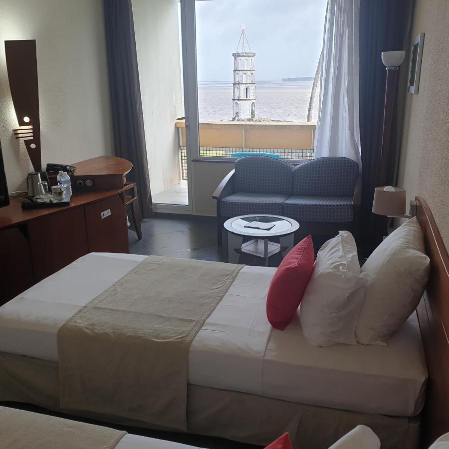 Hotel Des Roches كورو المظهر الخارجي الصورة
